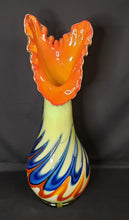Load image into Gallery viewer, Art Glass Vase
