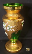 Load image into Gallery viewer, Murano Salviati Emerald Art Glass Vase