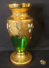 Load image into Gallery viewer, Murano Salviati Emerald Art Glass Vase