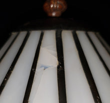 Load image into Gallery viewer, Stained Glass Desk Lamp