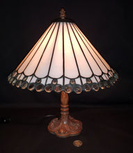 Load image into Gallery viewer, Stained Glass Desk Lamp