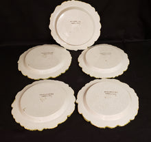 Load image into Gallery viewer, Bassano Majolica Plates