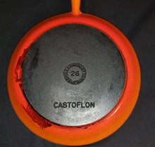 Load image into Gallery viewer, Le Creuset #26 Castoflon Frying Pan