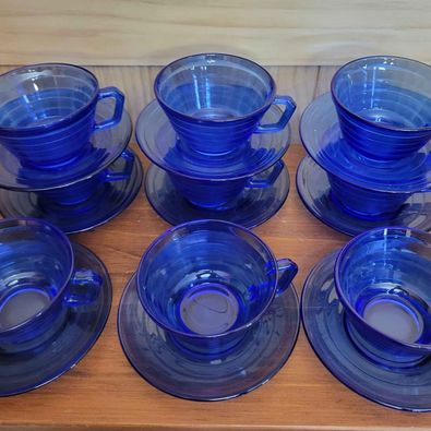 Hazel Atlas Moderntone Cobalt Blue Depression Glass Teacups & Saucers. (9)