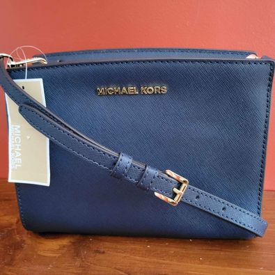 Brand New! Michael Kors ,Navy ,Selmas Leather Messenger ,Cross Body Purse