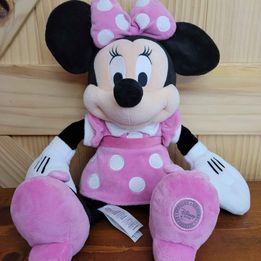 Authentic Disney Store Minnie Mouse Plush W/ Embroidered Crest on the Foot.