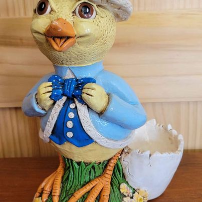 Vintage Chalkware Easter Chick! Made by Continental Studios, 1973, Chicago Illinois