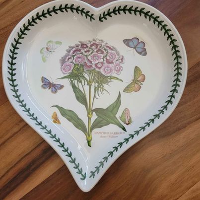 Portmeirion, Botanic Garden, Heart Shaped Dish