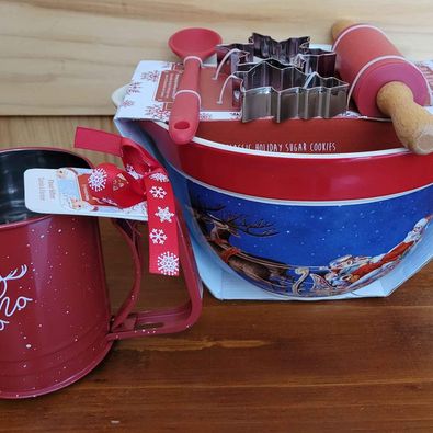 New! Christmas Baking Set , Includes Mixing Bowl, Small Rolling Pin, Sifter, Cookie Cutters & Spoon