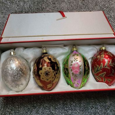 Joan Rivers Christmas Ornaments