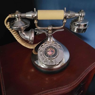 Petite Telephone Series Princess Rotary Dial French Style Desk Phone