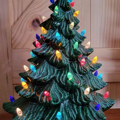 Vintage! Ceramic Christmas Tree