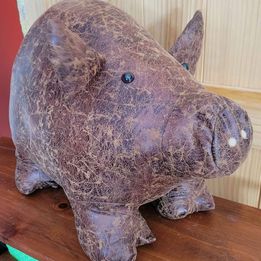 Plow & Hearth! Pig Ottoman/ Footrest, Faux Leather , Original Slightly Distressed Look, Imported