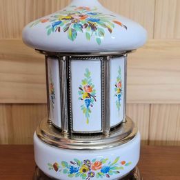 Vintage Italian Reuge Carousel Lipstick /Cigarette Motion Music Box