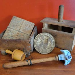 Antique! Primitive Butter Presses & Porcelain Blue Onion Muddler,5 pces