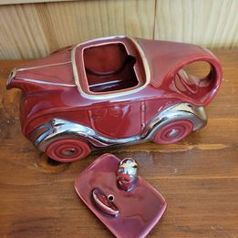 Red 1930's Original Sadler Racing Car Teapot OKT42, Art Deco Design Made in England