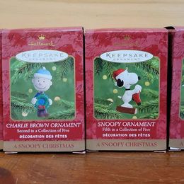 Hallmark Peanuts Gang Christmas Tree Ornaments, (4 pces)