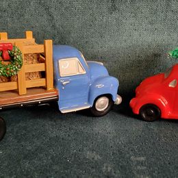 Dept 56, Delivery Truck & Volkswagon  Christmas Village Accessory