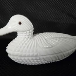 Antique! Atterbury White Milk Glass Lidded Dish w/ Red Glass Eyes. Embossed Pat March 1881 or 1887.