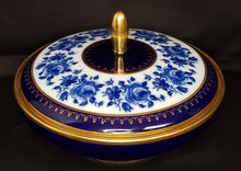 Load image into Gallery viewer, Paramount Classics Bavarian Bowl with lid
