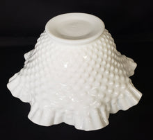 Load image into Gallery viewer, Hobnail Bowl and Glass Basket
