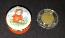 Load image into Gallery viewer, Staffordshire Enamel Pill Box
