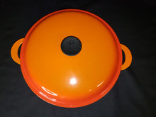 Load image into Gallery viewer, Le Creuset #30 Cast Iron Braiser
