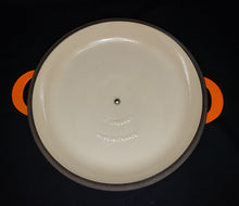 Load image into Gallery viewer, Le Creuset #30 Cast Iron Braiser
