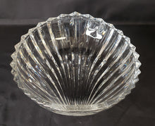 Load image into Gallery viewer, Villroy &amp; Boch Crystal Shell Bowl
