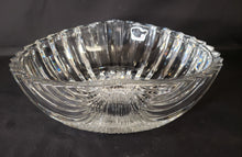 Load image into Gallery viewer, Villroy &amp; Boch Crystal Shell Bowl
