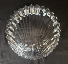 Load image into Gallery viewer, Villroy &amp; Boch Crystal Shell Bowl
