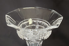 Load image into Gallery viewer, Crystal Pedestal Bowl
