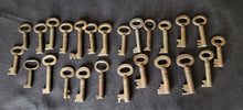 Load image into Gallery viewer, Collection of Vintage Keys
