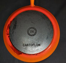 Load image into Gallery viewer, Le Creuset #26 Castoflon Frying Pan
