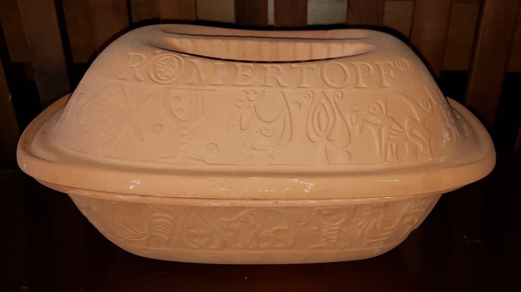 Romertoph Terra Cotta Clay Baker