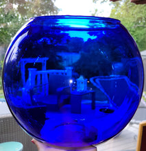 Load image into Gallery viewer, Large Vintage Cobalt Blue Glass Fish Bowl Vase
