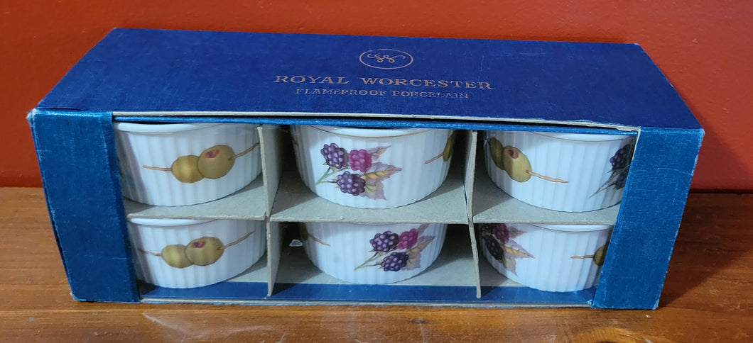 Boxed Set of Royal Worcester Evesham Porcelain(6) Ramekins , 3