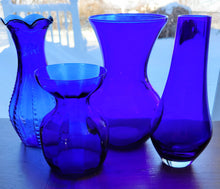 Load image into Gallery viewer, 15 Assorted Cobalt Blue Vases
