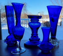 Load image into Gallery viewer, 15 Assorted Cobalt Blue Vases
