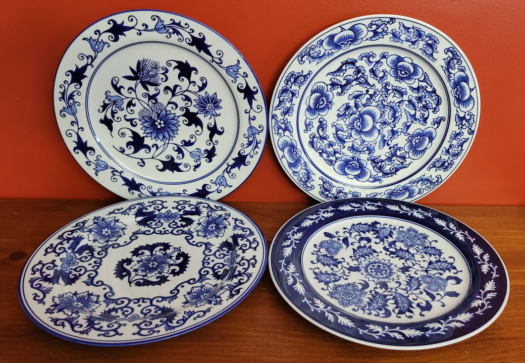 Vintage Bombay Company Floral Blue & White Dinner Plates (4) 10 1/2