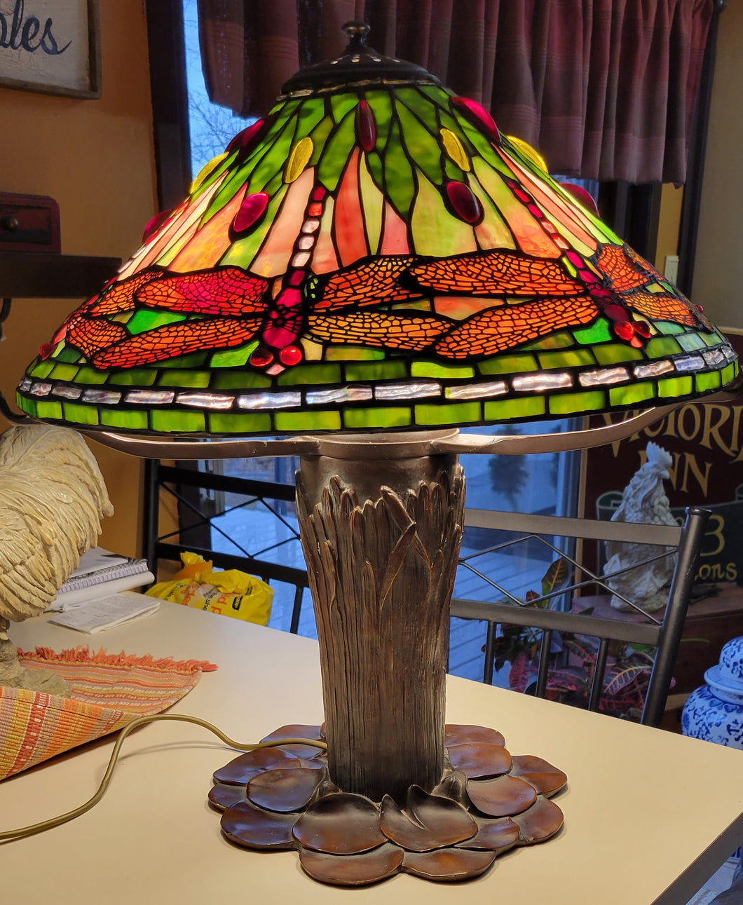 Tiffany Style Dragonfly Table Lamp