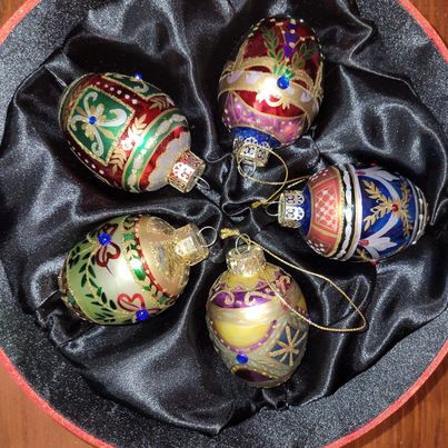 Joan Rivers Classic Collection Faberge Inspired Blown Glass Egg  Christmas Ornaments (5)