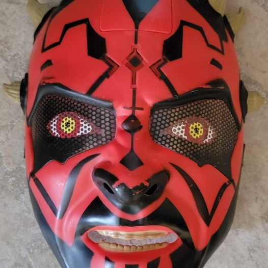 Star Wars Hasbro Talking Darth Maul Halloween Mask, 2011