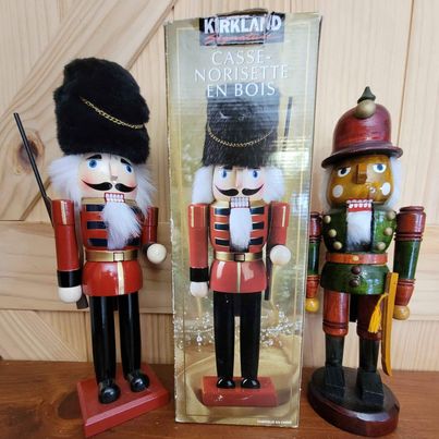 Decorative Wood Christmas Nutcrackers, Measure 14