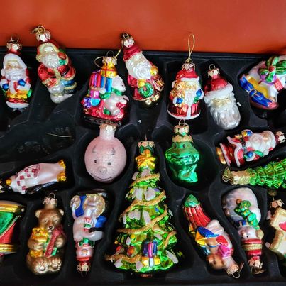 Assorted Blown Glass, Handpainted, Thomas Paconi Christmas Ornaments, 19pces