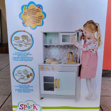 New in Box! Spark Create Imagine Wooden Kitchen Playset